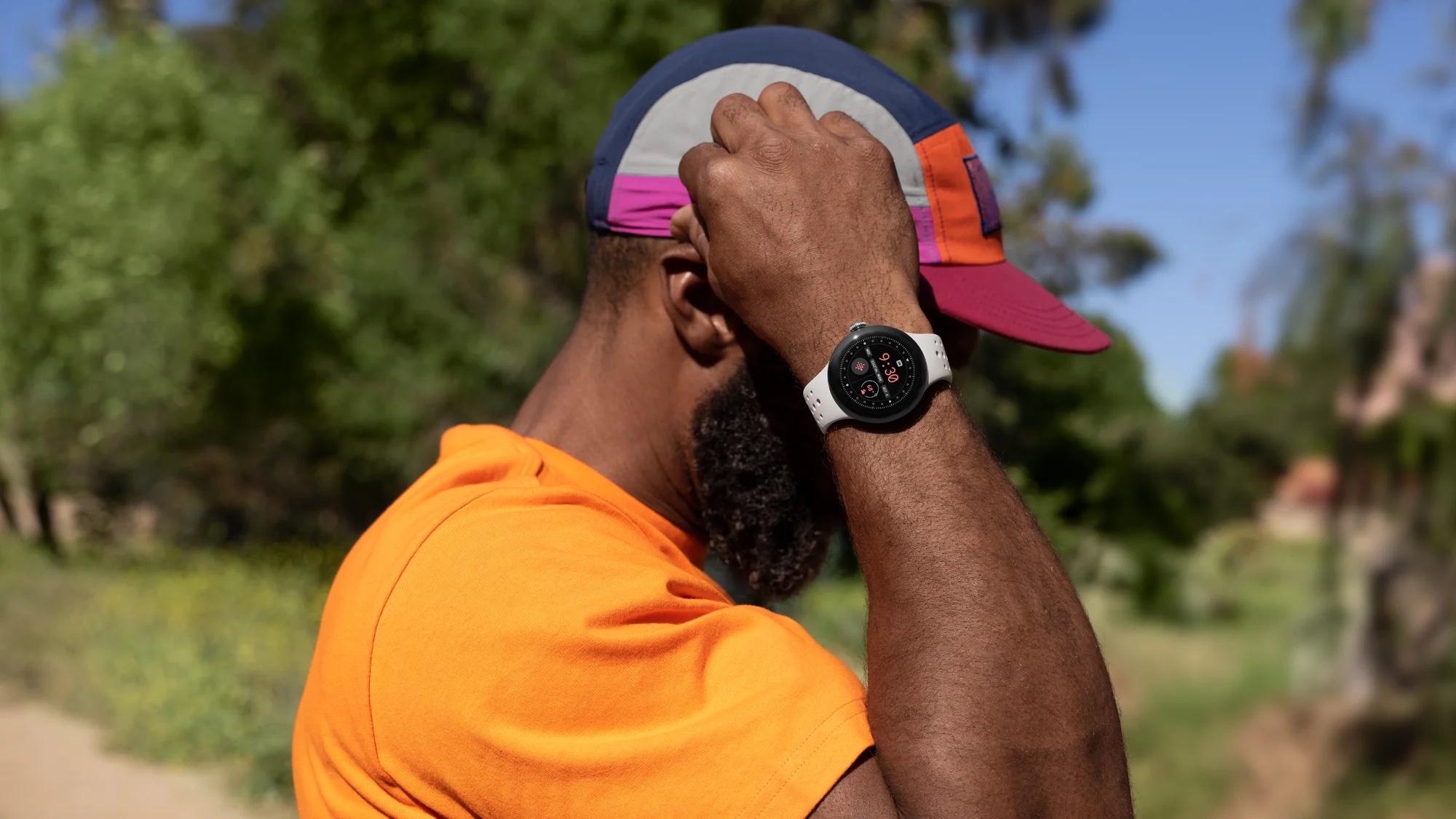 Google’s Pixel Watch 2 brings more connectivity and improved health features
